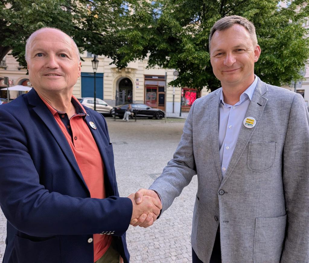 Spolupráce je víc než politikaření